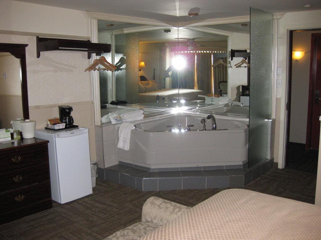 Hotel Matagami Cameră foto