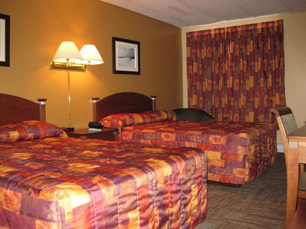 Hotel Matagami Cameră foto